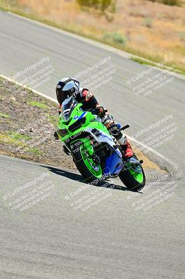 media/Apr-13-2025-TrackXperience (Sun) [[fb1ef998a6]]/Level 2 (Intermediate)/Turns 4 and 6 (Session 4)/